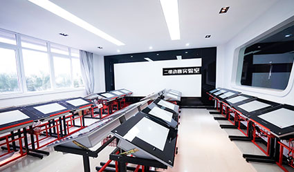 青春印象记-重庆新华电脑学校