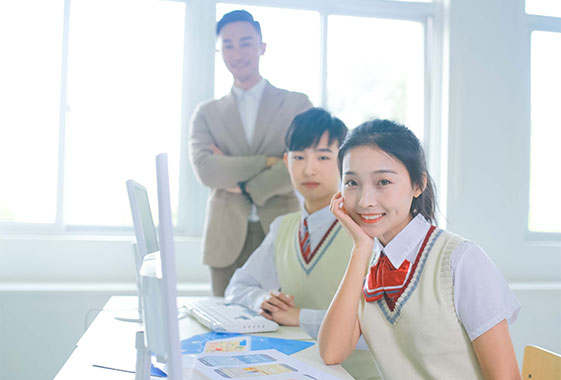 重庆新华学空乘有什么出路